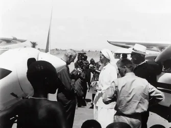 Max Conrad hands Sister Bird keys to new plane.